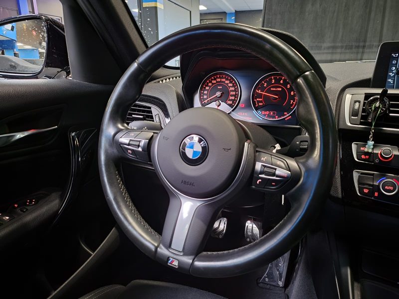 BMW SERIE 1 116i 109cv SPORT / ENTRETIEN COMPLET BMW+2EME MAIN+CARPLAY+CAMERA DE RECUL+FULL LED