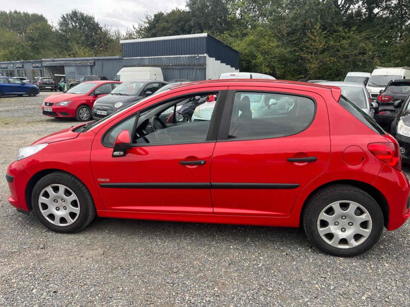 PEUGEOT 207  1.4 E 75cv