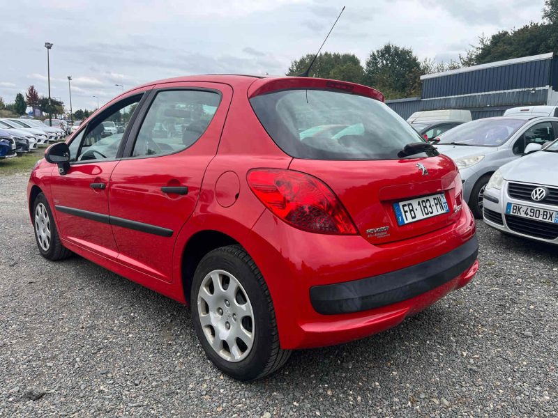 PEUGEOT 207  1.4 E 75cv