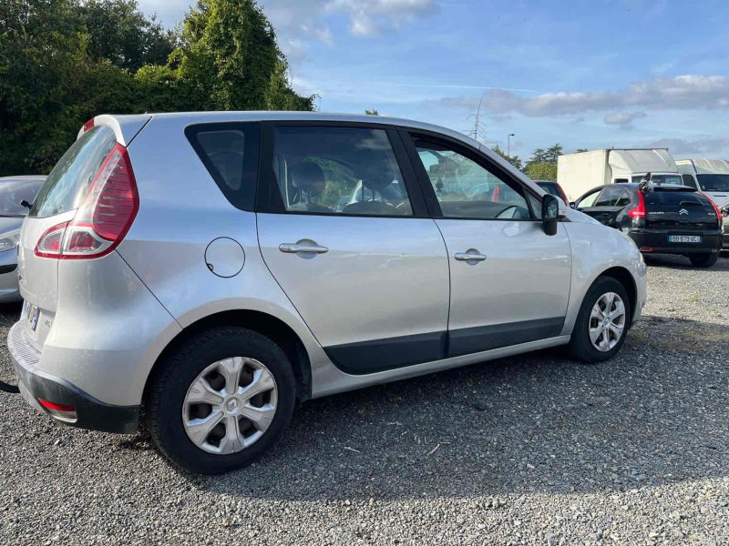 RENAULT Scénic III 1.5 dCi eco2 105cv