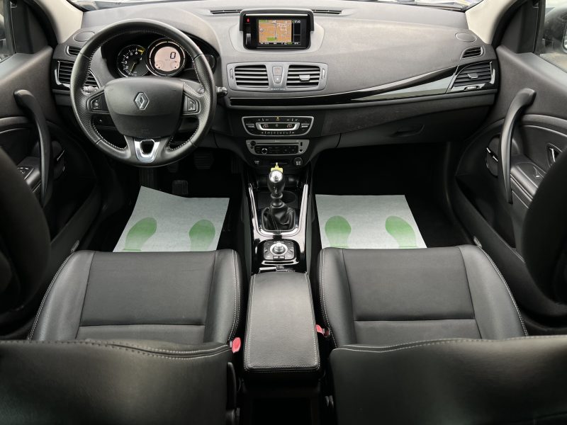 RENAULT MEGANE 3 III ESTATE / BREAK BOSE EDITION 1.4 TCE 130 Cv GPS BLUETOOTH CAMERA - GARANTIE 1 AN