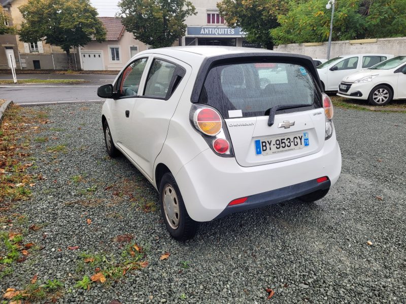 CHEVROLET SPARK 2011