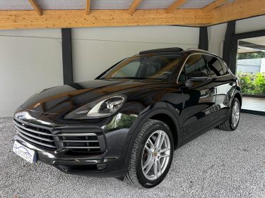 PORSCHE CAYENNE 2018