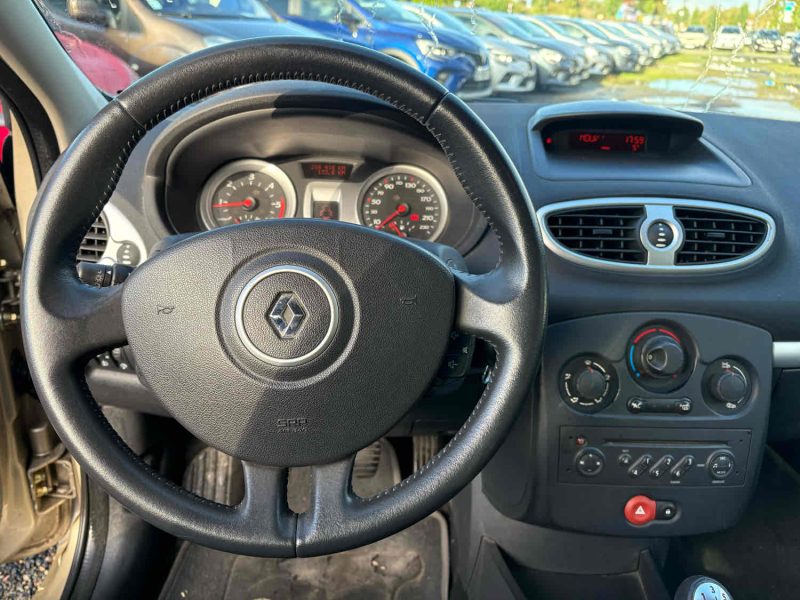 RENAULT Clio III 5 Portes 1.5 dCi 86 cv