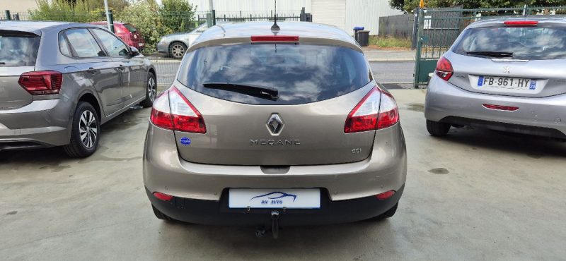 RENAULT MEGANE III 