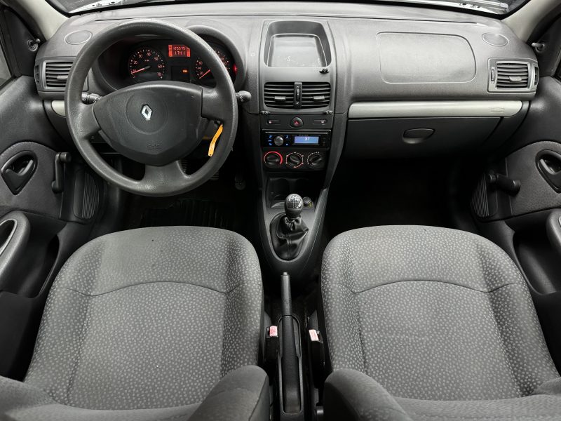 RENAULT CLIO 2010