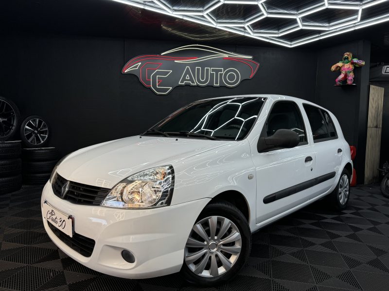 RENAULT CLIO 2010