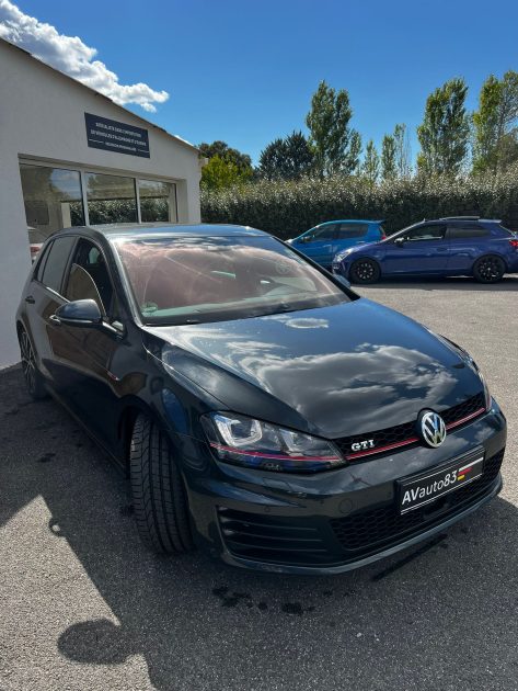 VOLKSWAGEN GOLF 7 GTI Performance 2.0 TSI 230CV DSG / Carnet VW / Révisée / CT Ok