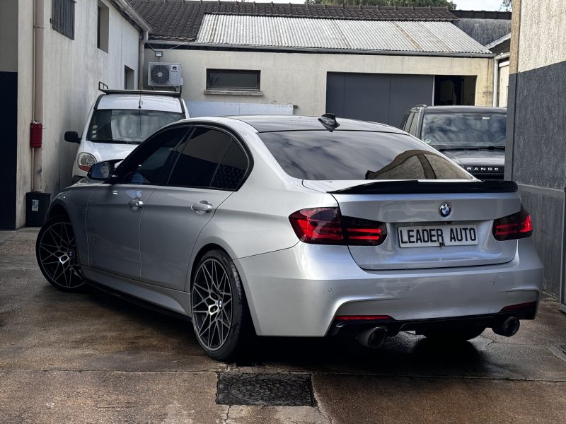 BMW 318D / PACK M