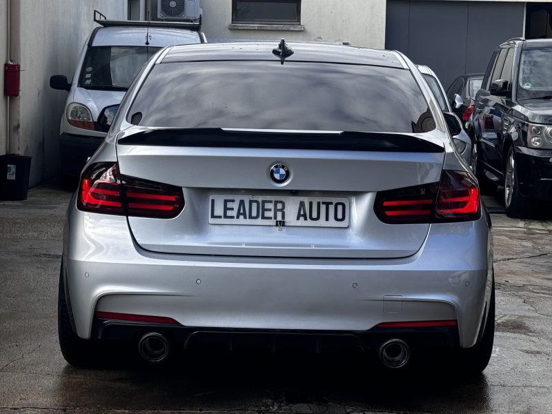 BMW 318D / PACK M