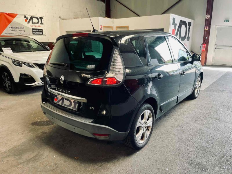 96€/mois RENAULT Scénic BOSE 1,6L dci 130ch