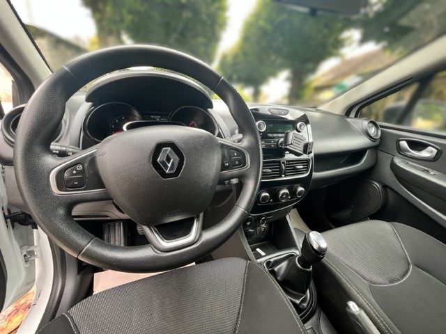 RENAULT CLIO IV 5 PLACES  2017