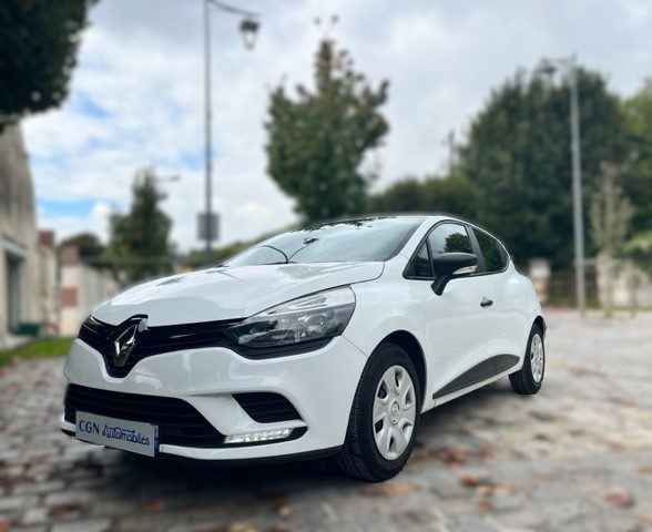 RENAULT CLIO IV 5 PLACES  2017