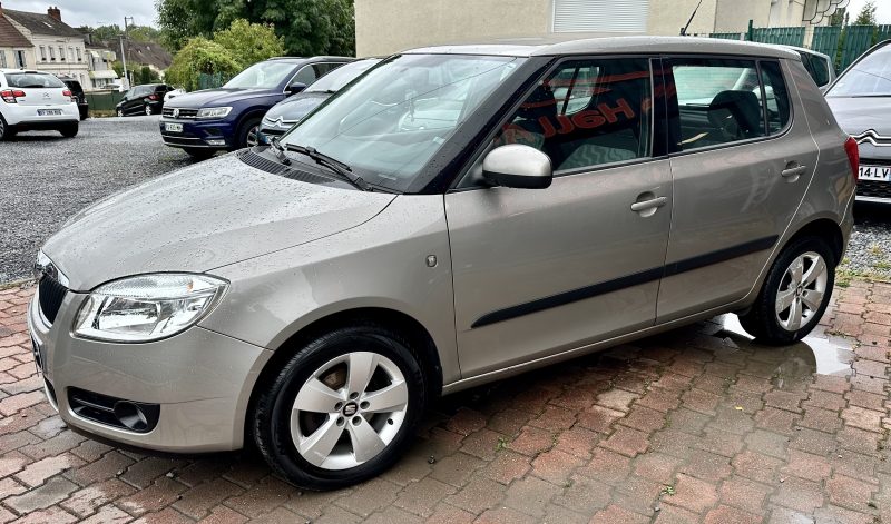 SKODA FABIA 1.4L TDI 70Ch *RESTYLEE*  / REVISEE_GARANTIE