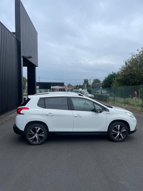 PEUGEOT 2008 2015