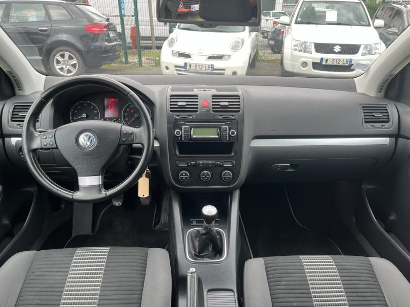 VOLKSWAGEN GOLF V 1.4i 80CV