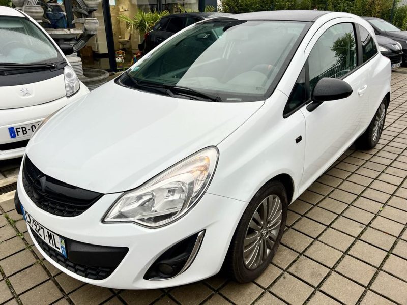 OPEL CORSA D 1.2 86 CH FULL OPTION