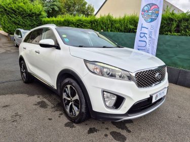 KIA SORENTO 2.2 CRDI 200 BVA 4WD 7 places