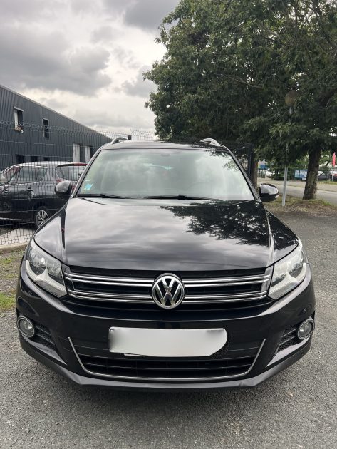 VOLKSWAGEN TIGUAN 2011