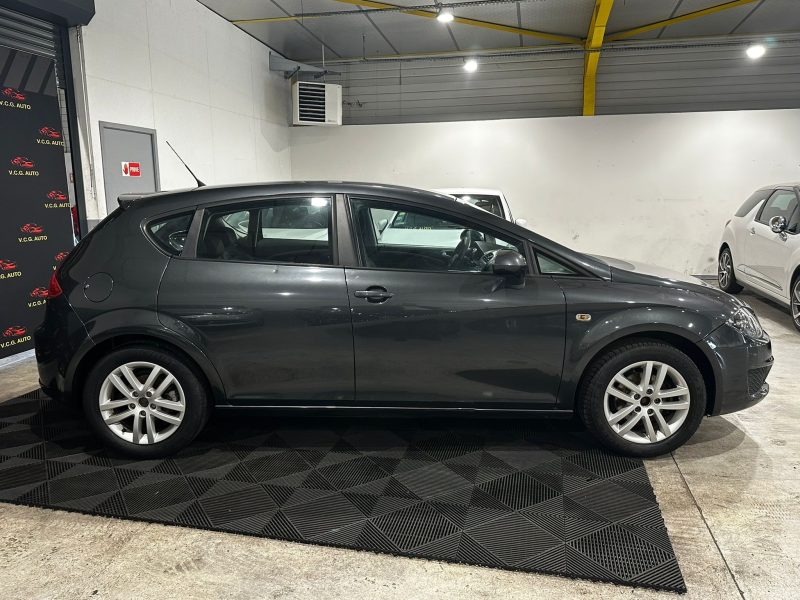 SEAT LEON 1P1 1.6 TDI 90Ch