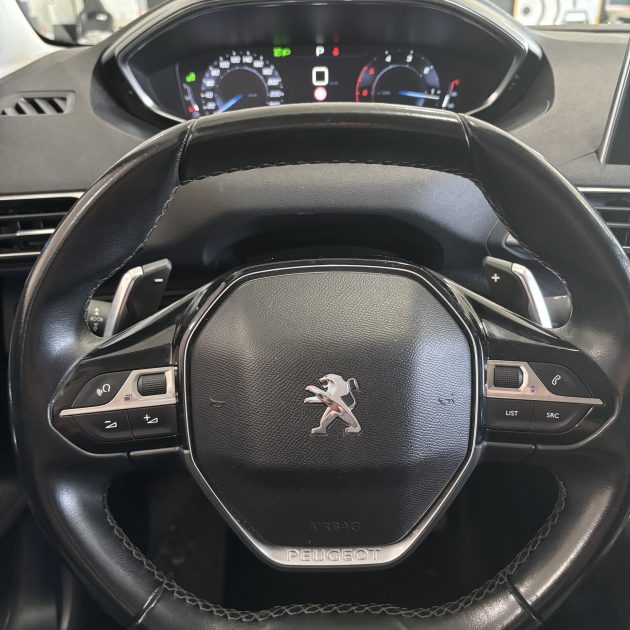 PEUGEOT 3008 2018