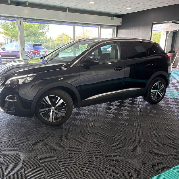 PEUGEOT 3008 1.5 BlueHDi 130 cv Garantie 12 mois