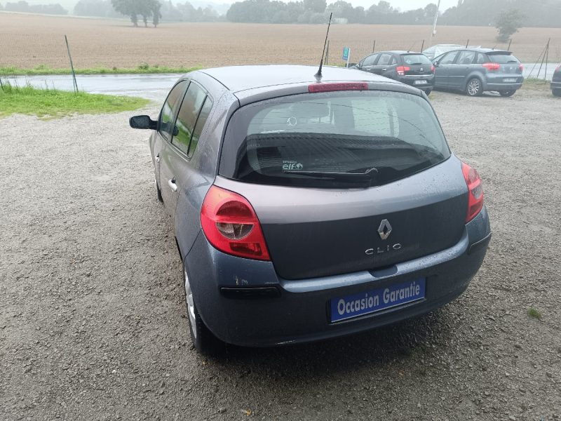 RENAULT CLIO 2008