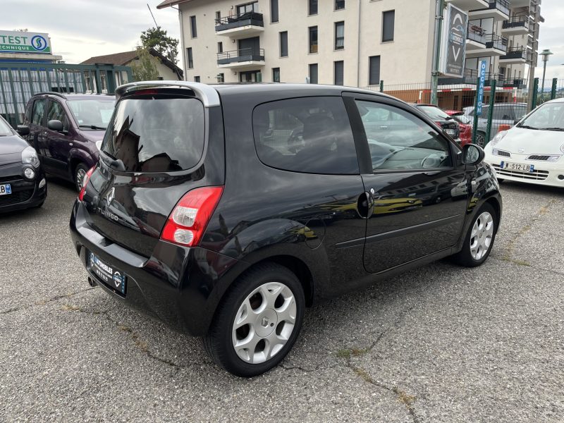 RENAULT TWINGO II 1.2 TCe 101CV GT