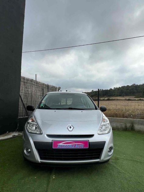 RENAULT CLIO 2010