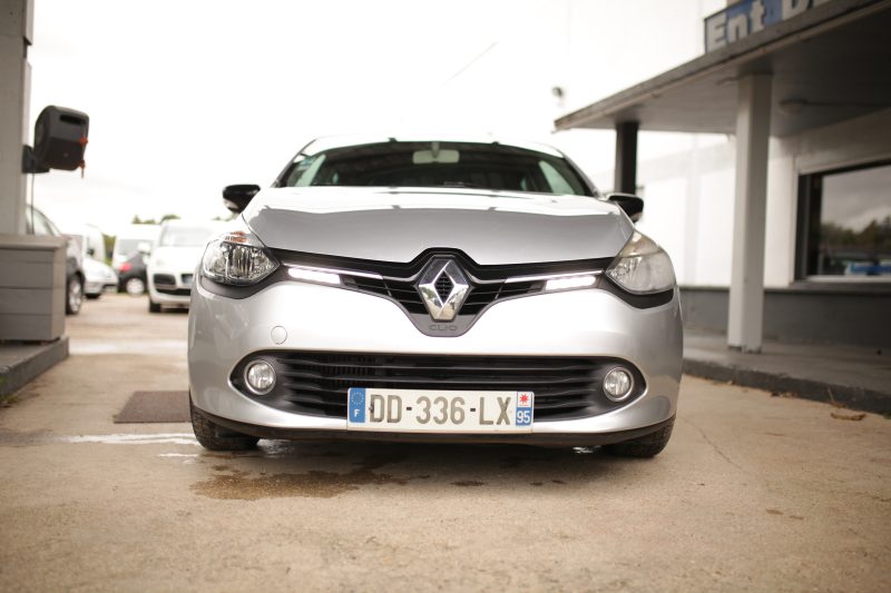 RENAULT CLIO IV 2014 CRIT'AIR 1