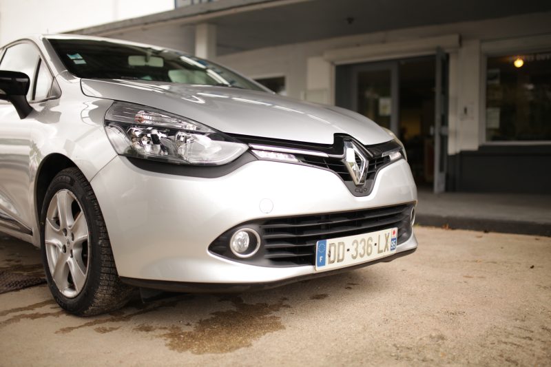 RENAULT CLIO IV 2014 CRIT'AIR 1