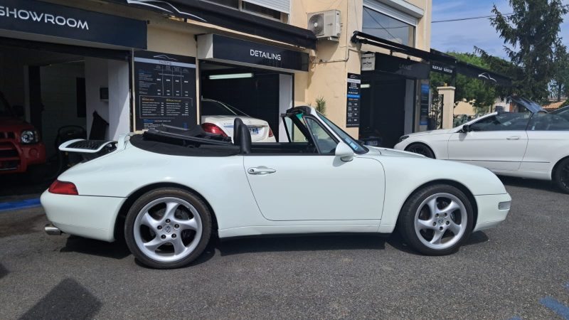 PORSCHE 911 Type 993 Cabriolet 