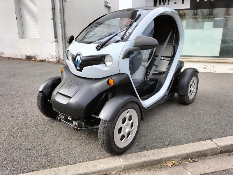 RENAULT TWIZY 45 2015