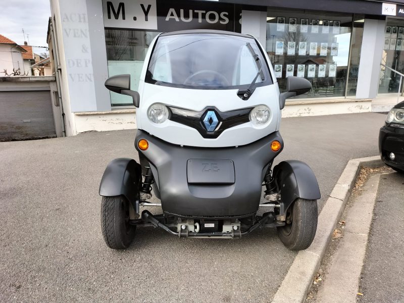 RENAULT TWIZY 45 2015