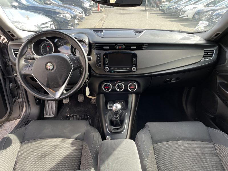 ALFA ROMEO GIULIETTA 2015