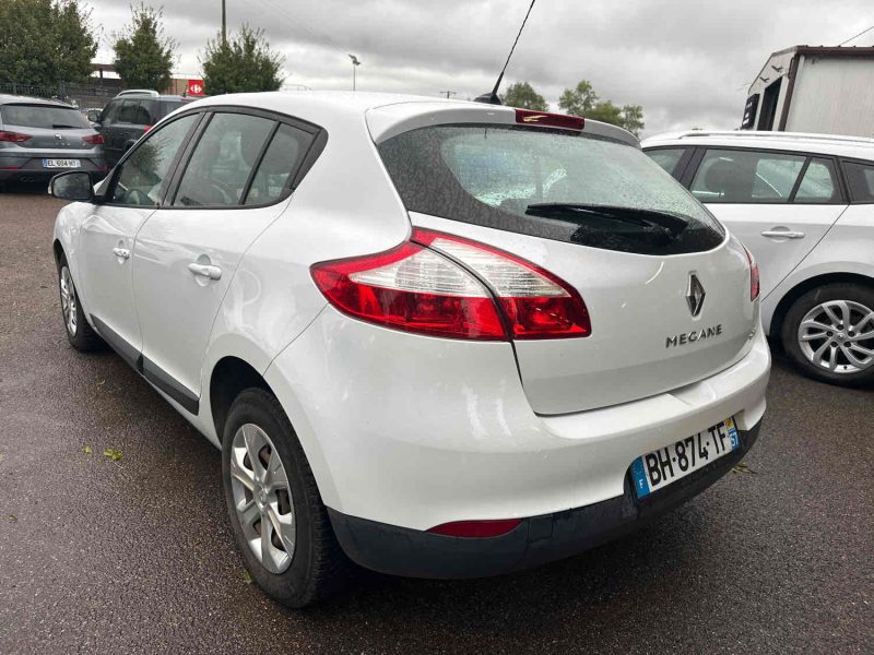 RENAULT MEGANE III 2011