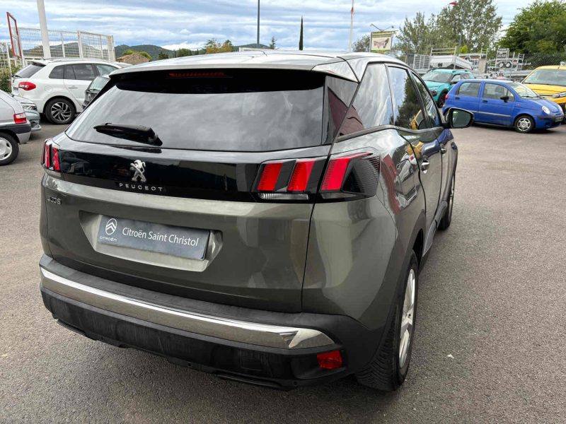 PEUGEOT 3008 2018