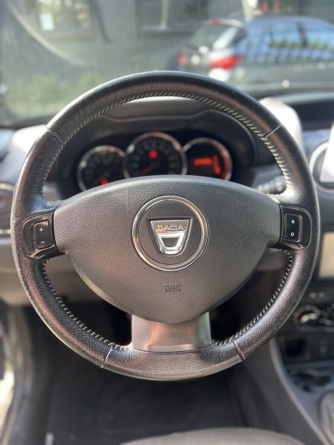 DACIA DUSTER 2016