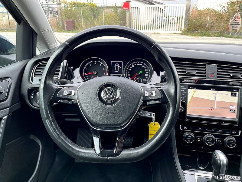 VOLKSWAGEN GOLF 2016