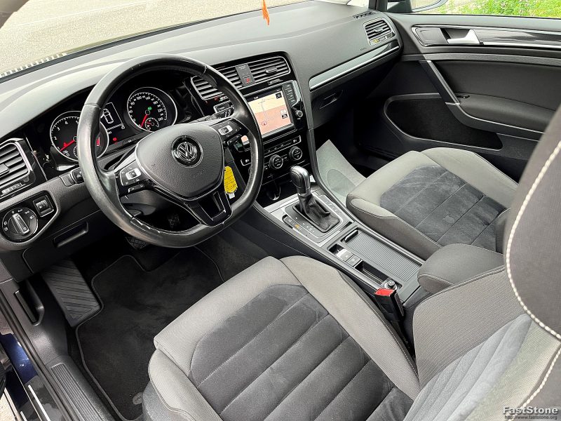 VOLKSWAGEN GOLF 2016