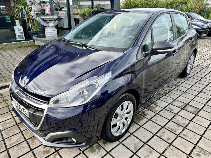 PEUGEOT 208 1.5 BlueHDI 100CH Pack Allure 