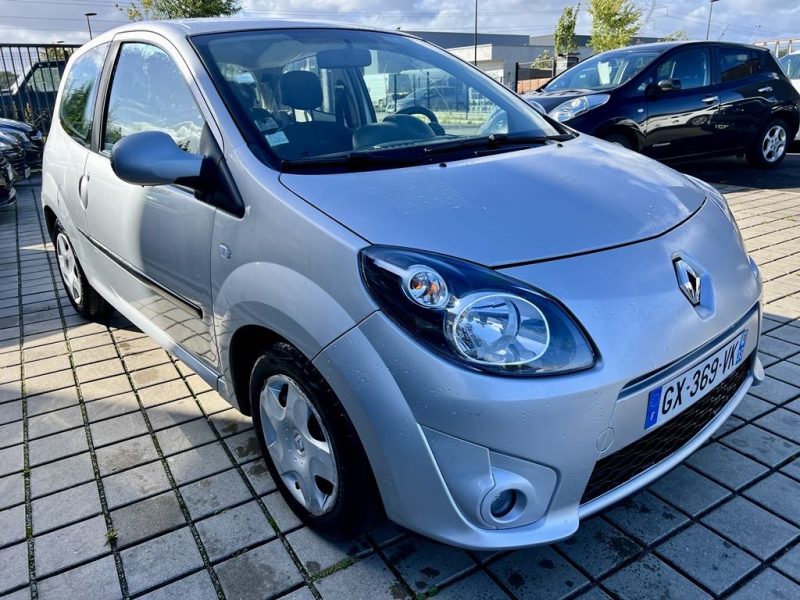 RENAULT TWINGO 1.2L 80CH DYNAMIQUE QUICKSHIFT