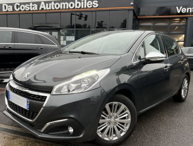 PEUGEOT 208 PHASE 2 ALLURE 1.2 110 BOITE AUTOMATIQUE GPS APPLE & ANDROID 23 700 kms - GARANTIE 1 AN