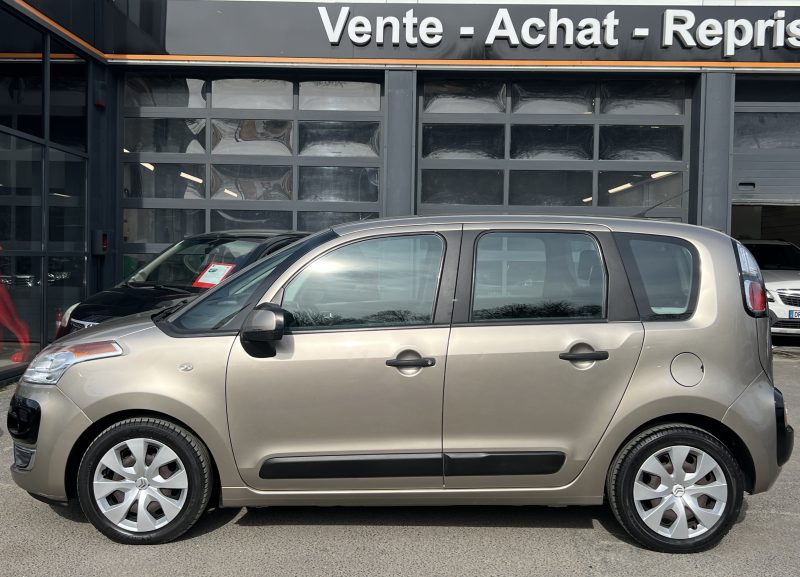 CITROEN C3 PICASSO 1.4 VTI 95 Cv PREMIERE MAIN 20 900 Kms CRIT AIR 1 ATTELAGE - GARANTIE 1 AN