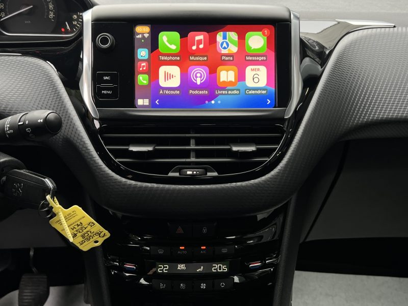 PEUGEOT 208 PHASE 2 ALLURE 1.2 82 Cv APPLE & ANDROID BLUETOOTH REGULATEUR GPS - GARANTIE 1 AN