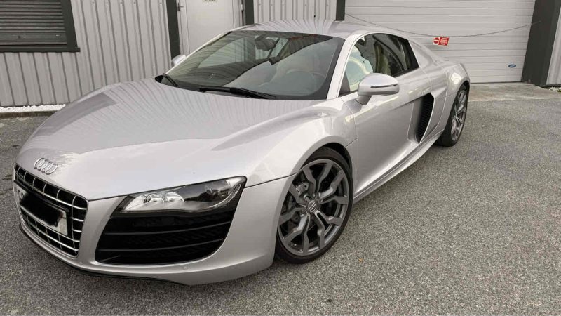 QUATTRO R8 5.2 V10 525 CV reprise possible