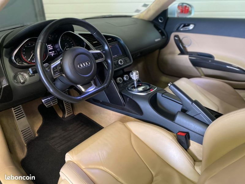 QUATTRO R8 5.2 V10 525 CV reprise possible