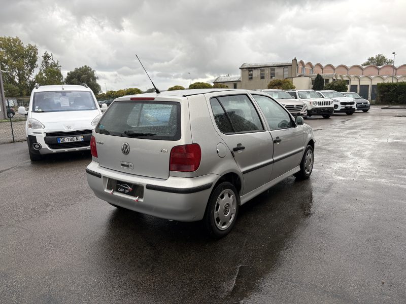 VOLKSWAGEN POLO 2000