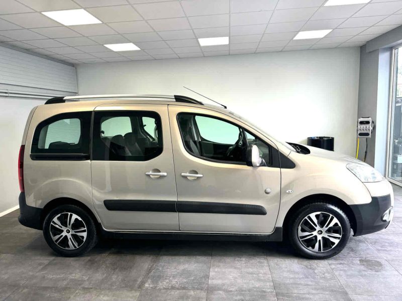 PEUGEOT PARTNER 2011