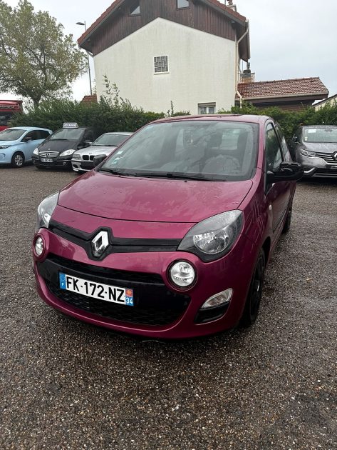 RENAULT TWINGO II 2013